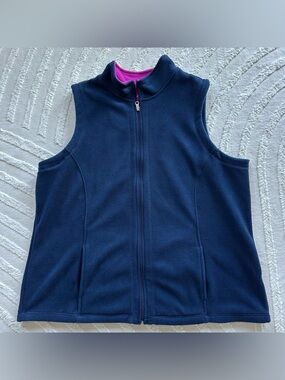 Laura Scott | Women's Fleece Vest